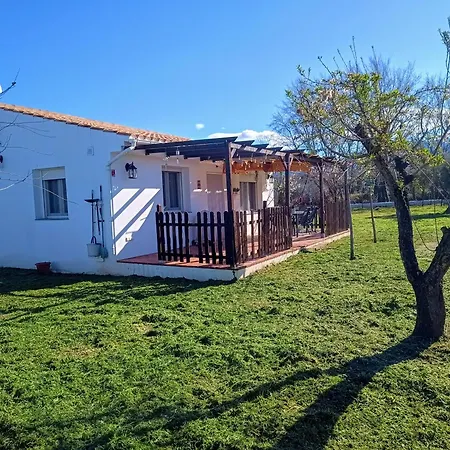 Casa De Campo Los Manueles Ideal Perros Pet Friendly Gojar Exterior photo